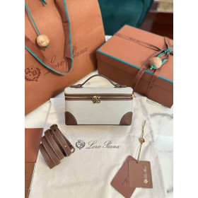 Loro Piana Women's Extra Canvas Pocket Bag / Natural/Caramel/Rolled Gold
