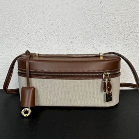 Loro Piana Women's Extra Bag / Creamy Amber/Deep Chocolate