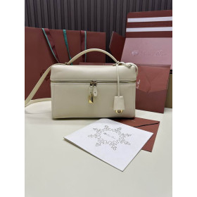 Loro Piana Women's Extra Bag / Beige