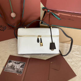 Loro Piana Women's Extra Cotton Bag / Whisper White/Dark Chocolate