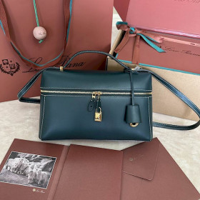 Loro Piana Women's Extra Bag / Dark Green