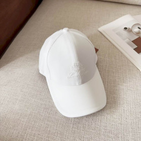 Loro Piana Baseball Cap with Elasticated back Microfibre Storm System in white