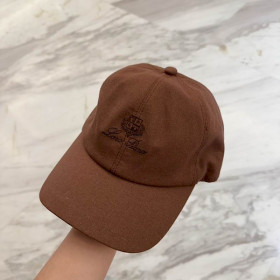 Loro Piana Baseball Cap with Elasticated back Cashmere Storm System in brown and dark brown