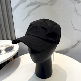 Loro Piana Baseball Cap with Elasticated back and Storm System in black
