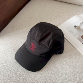 Loro Piana Baseball Cap with Elasticated back with Storm System in black and red