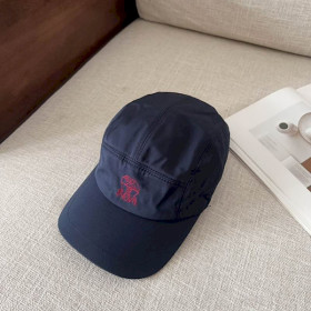 Loro Piana Baseball Cap with Elasticated back with Storm System in dark blue and red