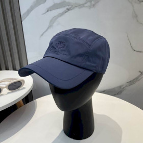 Loro Piana Baseball Cap with Elasticated back and Storm System in navy blue