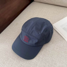 Loro Piana Baseball Cap with Elasticated back with Storm System in navy blue and red