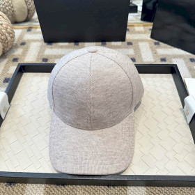 Loro Piana Fine Wale Corduroy Baseball Cap with Adjustable strap in beige