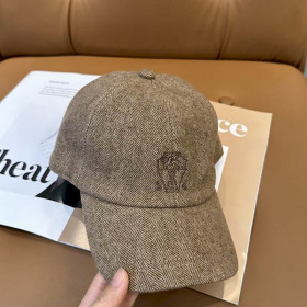 Loro Piana Linen Baseball Cap in dark beige online