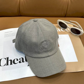 Loro Piana Linen Baseball Cap with Adjustable strap in grey beige