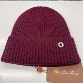Loro Piana Men's / Women's Berretto Rougemont Beanie in burgundy