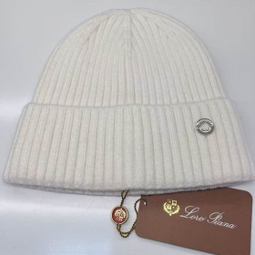 Loro Piana Men's / Women's Berretto Rougemont Beanie in white