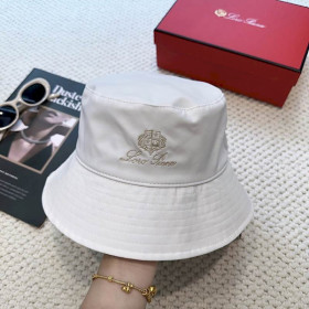 Loro Piana Men's / Women's Bucket Hat with Microfibre Storm System in white