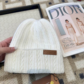 Loro Piana Men's / Women's Cable Knit Cashmere Beanie with Brown Logo Detail in white