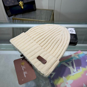 Loro Piana Men's / Women's Cashmere Beanie in beige