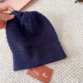 Loro Piana Men's / Women's Jungfrau Baby Cashmere Beanie in navy blue