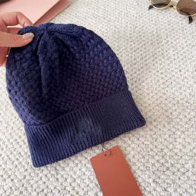 Loro Piana Men's / Women's Jungfrau Baby Cashmere Beanie in navy blue