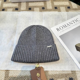 Loro Piana Men's / Women's Ribbed Cashmere Beanie in gray