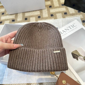 Loro Piana Men's / Women's Ribbed Cashmere Beanie in grayish brown