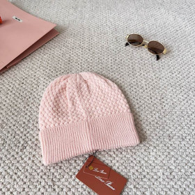 Loro Piana Women's Jungfrau Baby Cashmere Beanie in pink