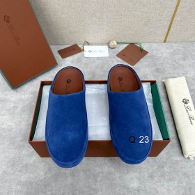 Loro Piana Women's Suede Sandals / Blue